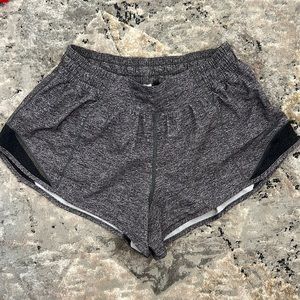 Grey LuluLemon Hotty Hot Short, 2.5 length. Size 6!